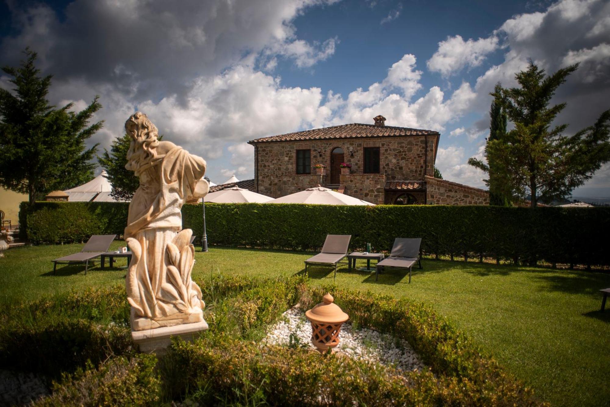 Poggio Paradiso Resort & Spa Montefollonico 外观 照片